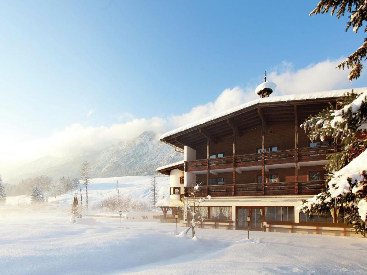 Cozy Holiday Home In Angerberg With Sauna エクステリア 写真